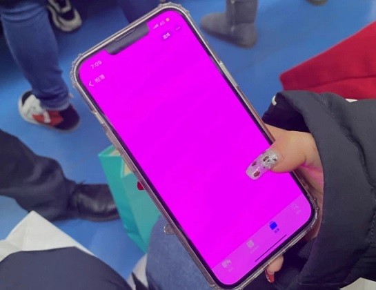 手机死机处于开机状态_3g手机一直卡在开机画面_3g手机开机为什么死机