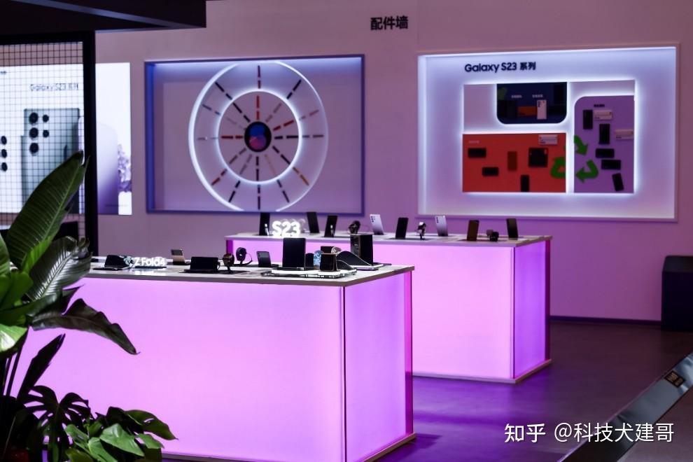 三星小屏5g手机_三星小巧手机_三星手机很小的3g手机579