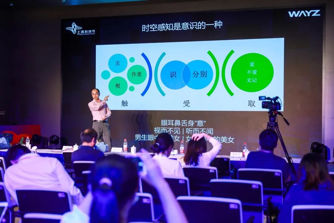 3g手机通讯趋势_手机通讯技术_3g时代通讯销量冠军