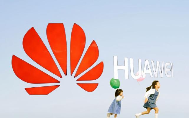 探索3G智能手机：历史、技术、用户体验和市场潜力的全面解读