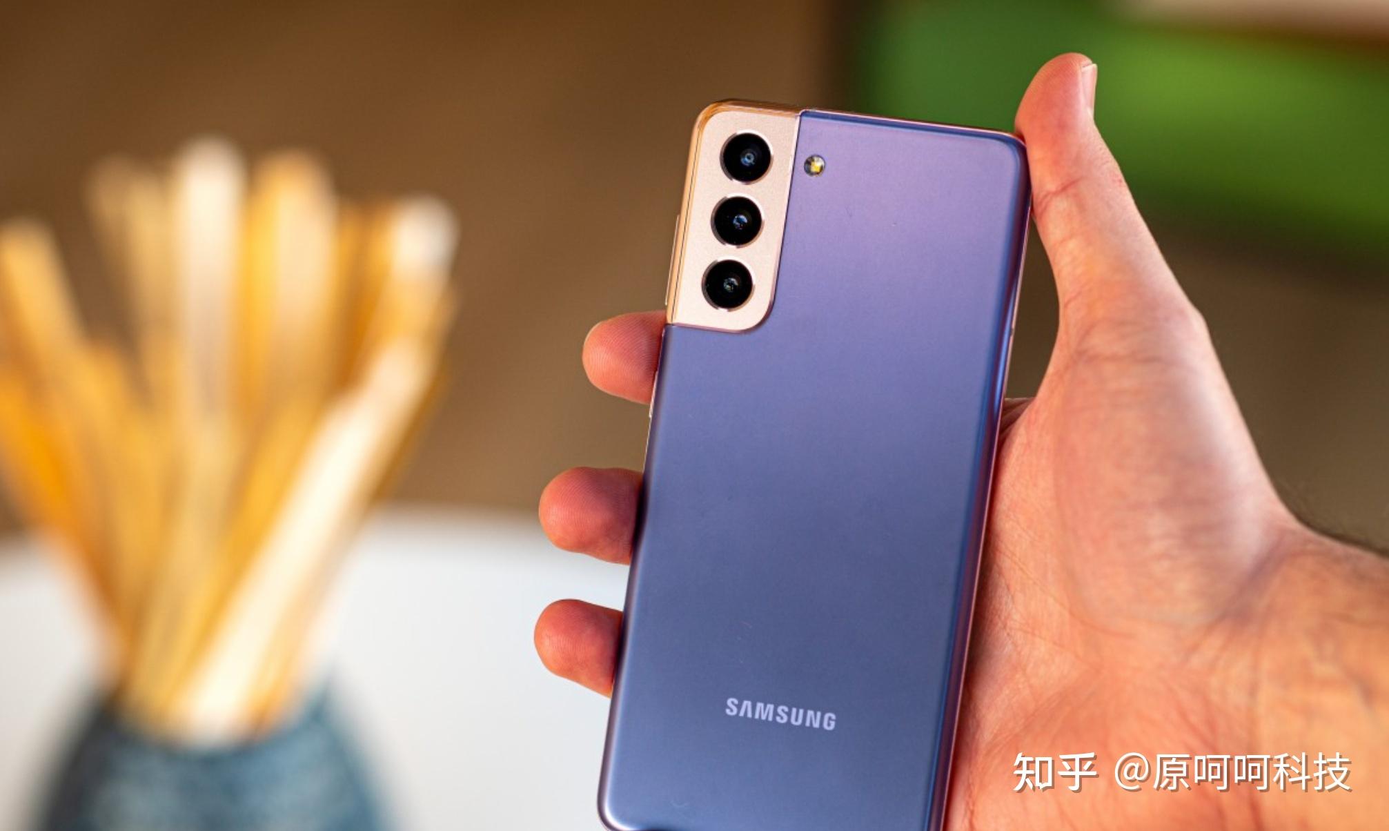 三星翻盖4g智能手机_三星翻盖手机有几种型号_三星3g翻盖手机有哪些型号