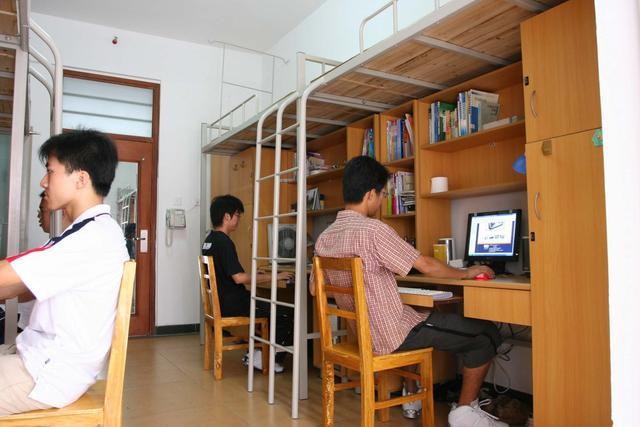 宿舍网络用不了怎么办_宿舍网络用户上限_宿舍用3G网络